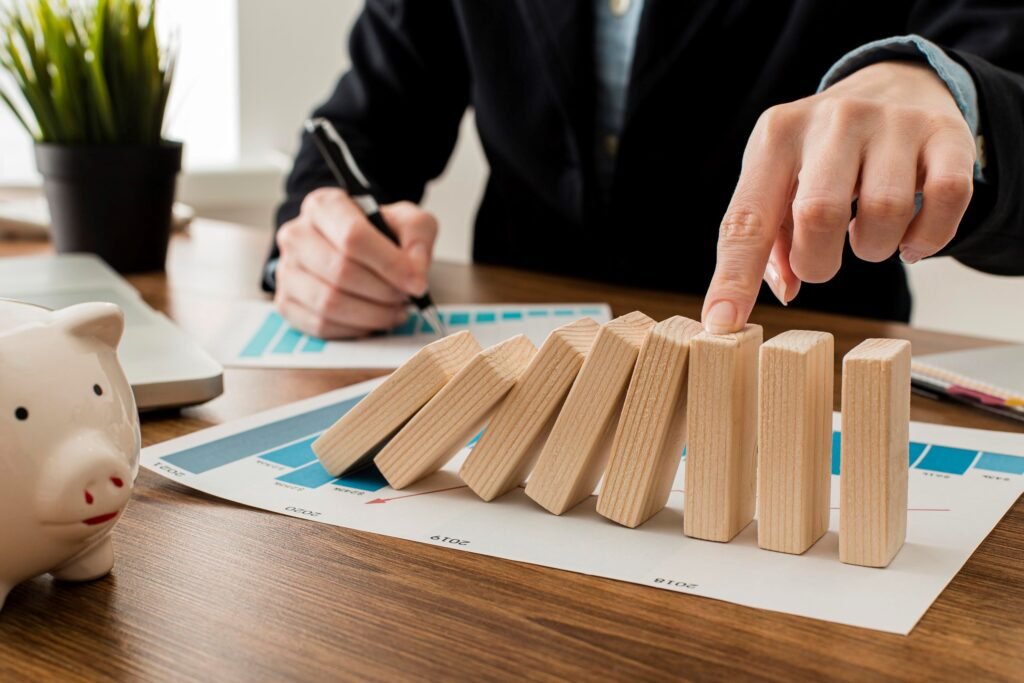 businessman-office-with-wooden-blocks