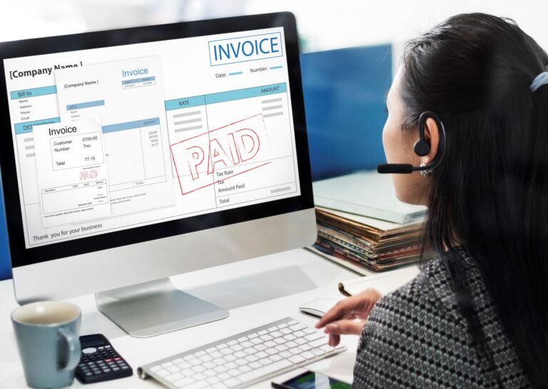 invoice-bill-paid-payment-financial-account-concept (1)